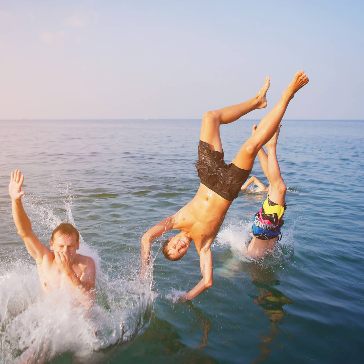 How to Turn Your Boat Dock into an Excellent Entertainment Space
