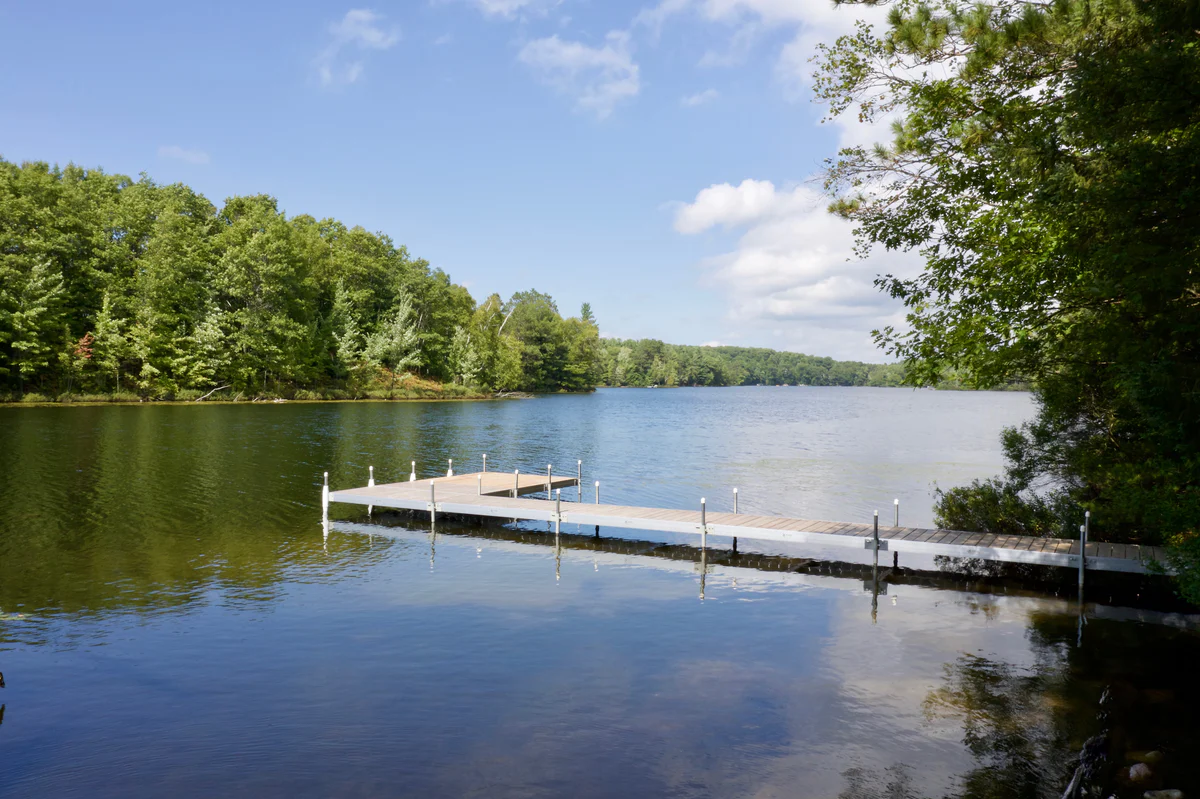 Lakes in Michigan: Outfitting Your Michigan Lake House