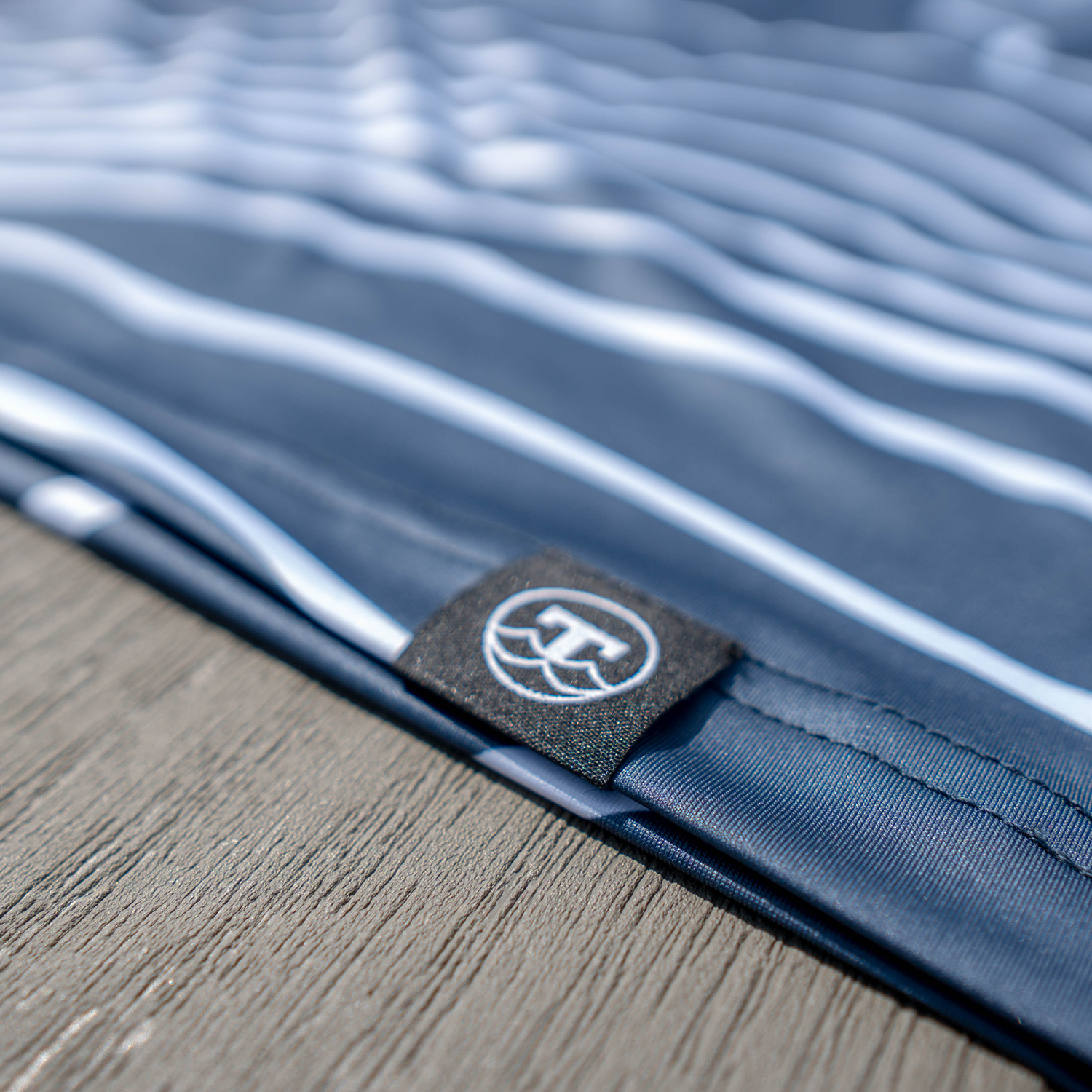 Moisture Wicking Shirt - UPF 50 - Long Sleeve - Navy/White