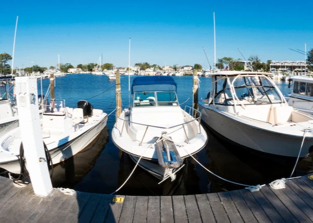 How to Tie a Boat to a Dock: A Complete Guide